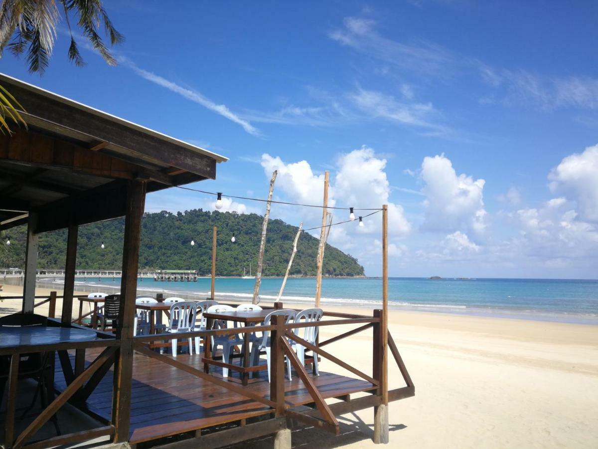 Rainbow Tioman Cottage Kampong Juara エクステリア 写真