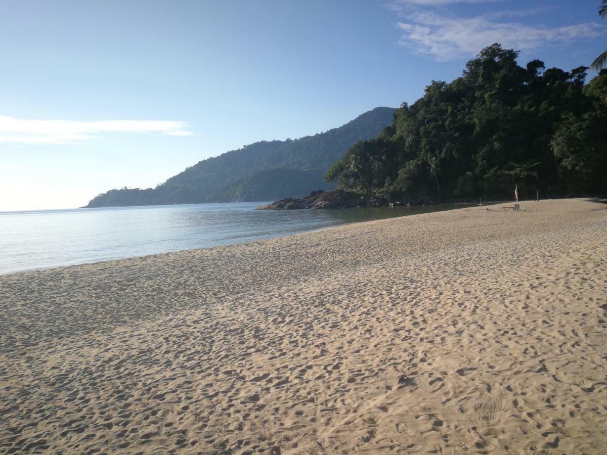 Rainbow Tioman Cottage Kampong Juara エクステリア 写真